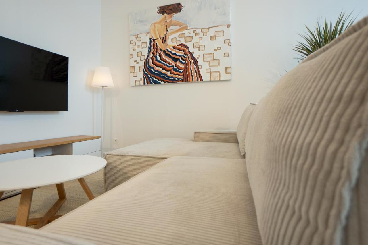 Chic 94M2 Apartment With A King-Size Bed فيينا المظهر الخارجي الصورة